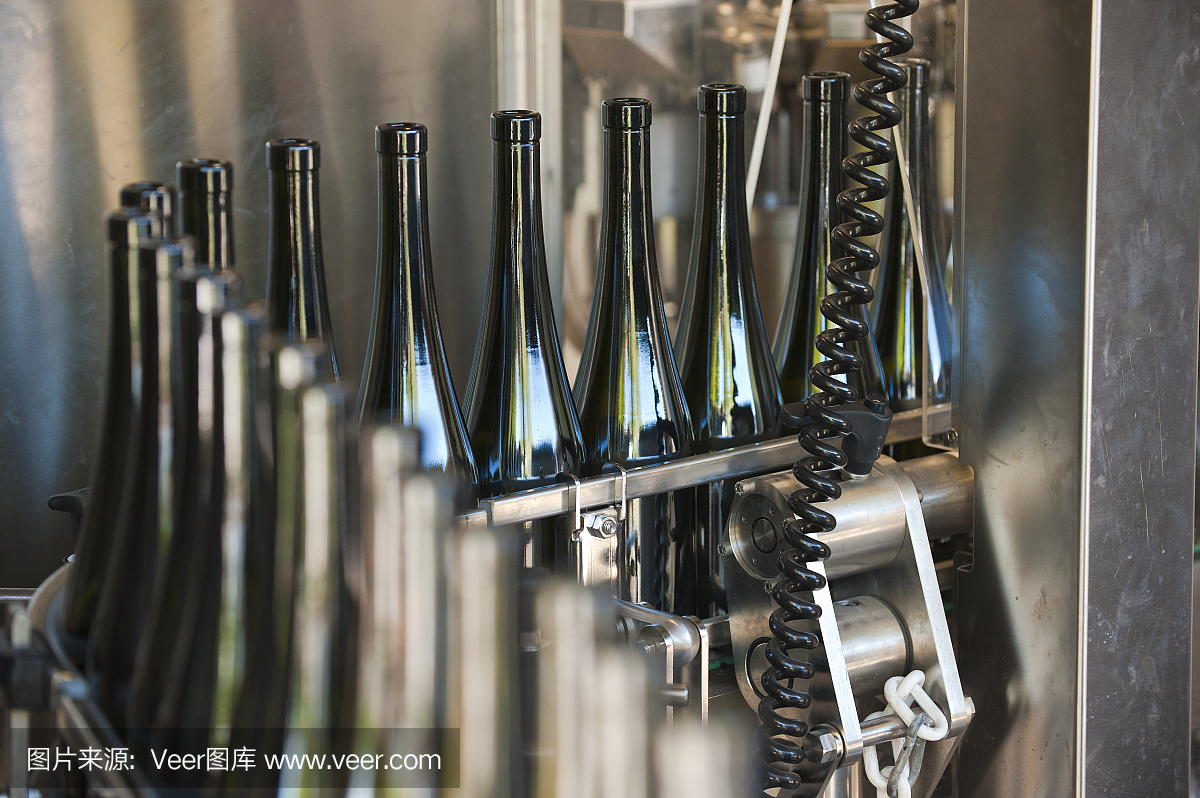 自動裝瓶設(shè)備